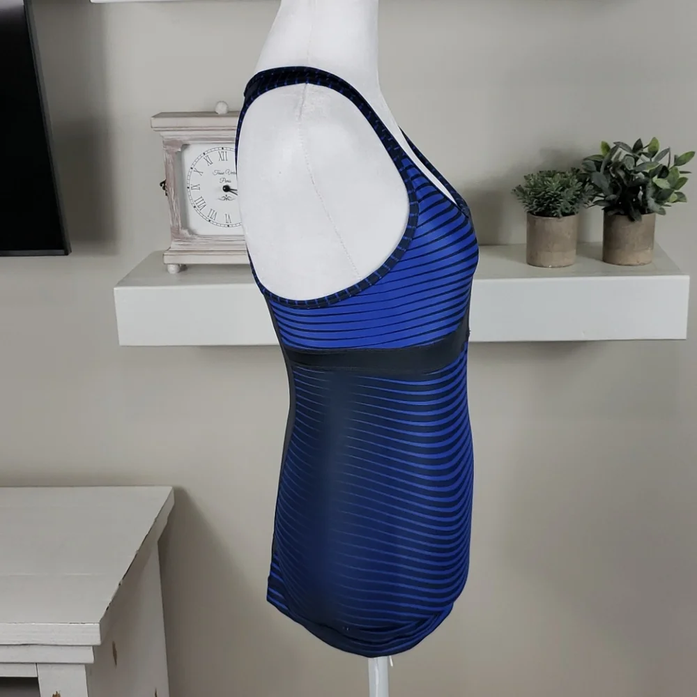 Nike Dri-Fit Tank Top with Built In Bra